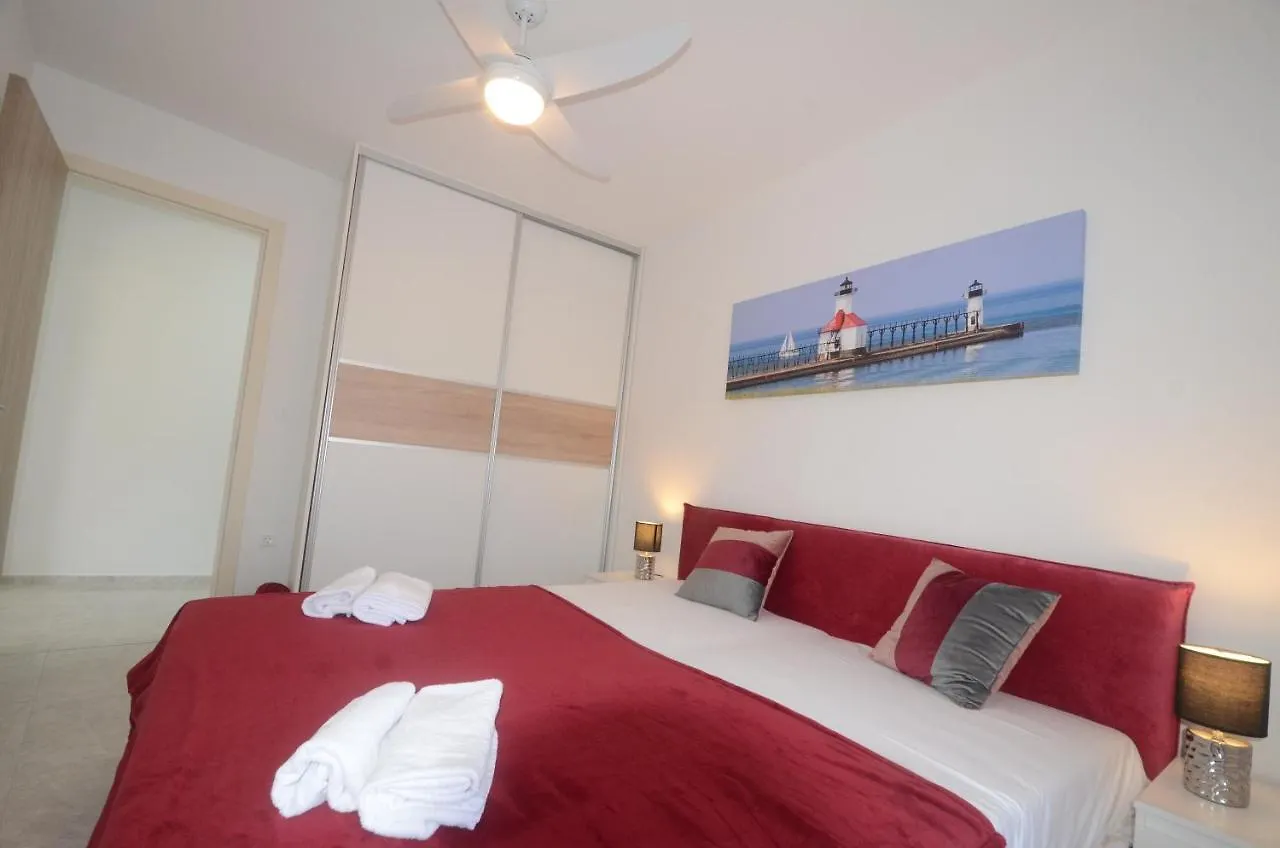 Sunset Apartment Banjole Croatia